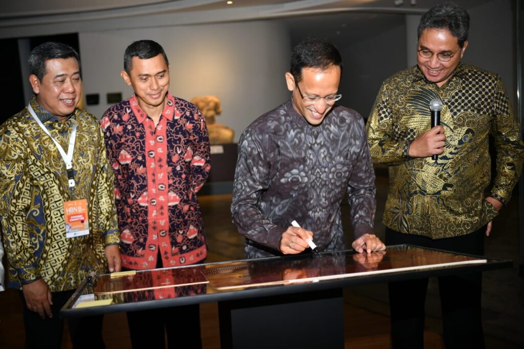 Museum Batik Indonesia Di Tmii Resmi Beroperasi