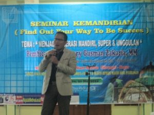 SEMINAR KEMANDIRIAN