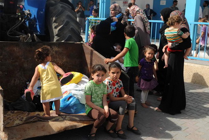Jalur Gaza: Pengungsi Protes UNRWA Kurangi Kupon Makanan