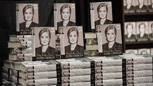 Buku karya Hillary clinton berjudul Hard choice - skynewsarabia.com -