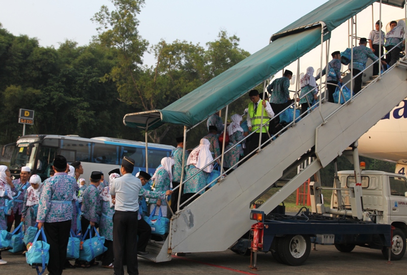 39.228 Jamaah Haji Jatim, Bali, NTT Berangkat dari Embarkasi Surabaya 