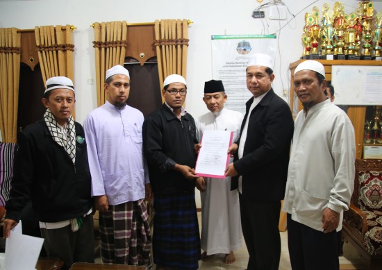 Saat penandatangan MoU dengan Majelsi Agama Islam Thailand. Photo BY : Hadis/MINA