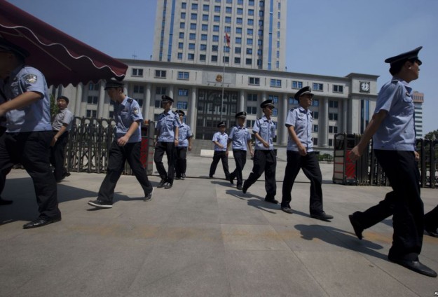 Pantau Uighur dan Jurnalis Asing, Polisi China Bangun Sistem Pengawasan