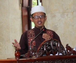 USTADZ AFTA : KEPEMIMPINAN ISLAM BERSIFAT RAHMATAN LIL ALAMIN TANPA BATAS TERITORIAL