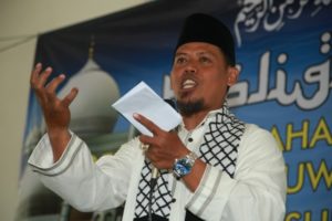 Ustadz Amin Nuroni. Photo By : Hadis/MINA