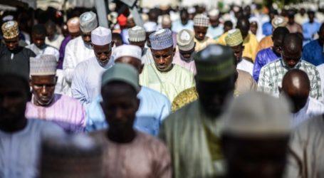 PULUHAN RIBU MUSLIM NIGERIA DOAKAN PEMILU DAMAI