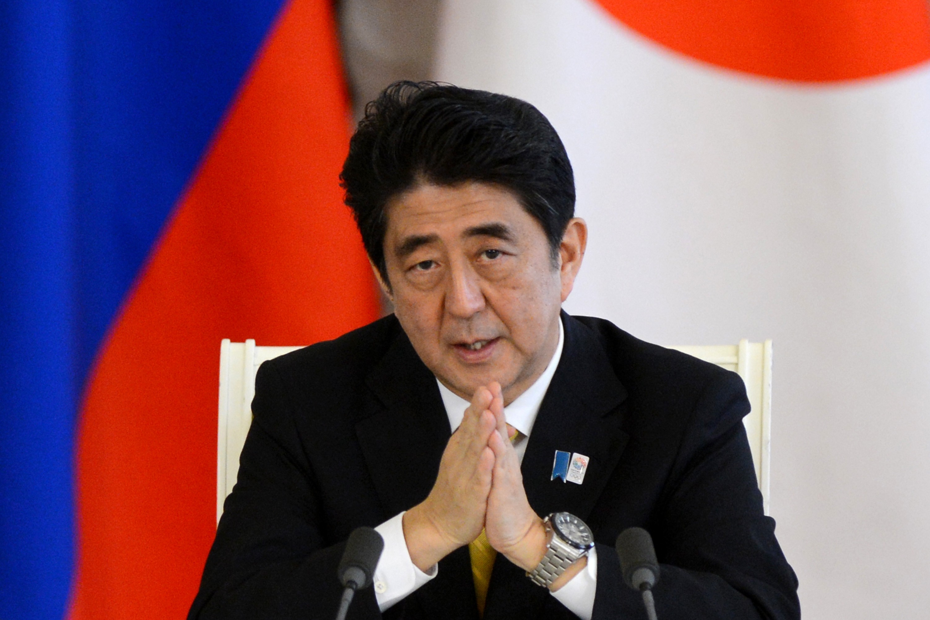 Shinzo Abe Resmi Mengundurkan Diri