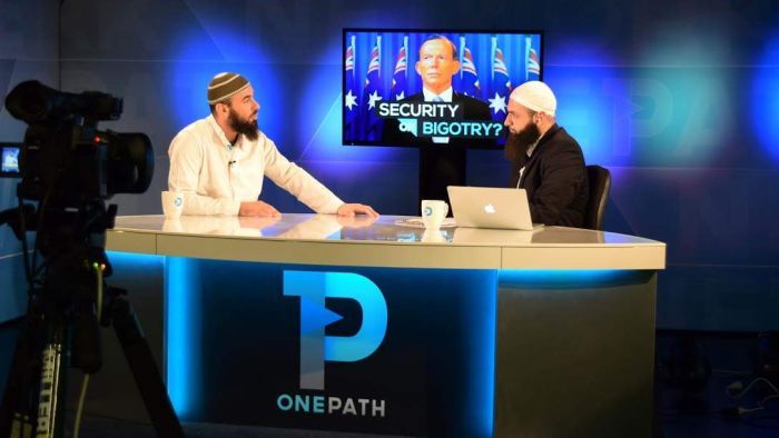 MUSLIM SYDNEY DIRIKAN STUDIO TV LAWAN KAMPANYE MEDIA ANTI-ISLAM
