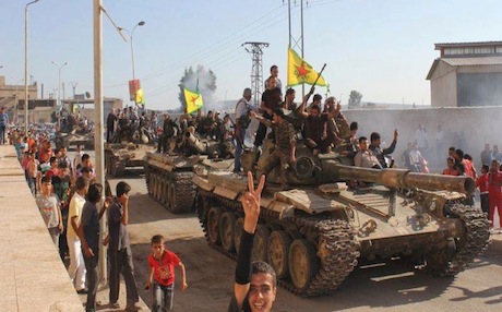 Pasukan Kurdi Hancurkan Pusat Keamanan dan Pengadilan Syariah ISIS