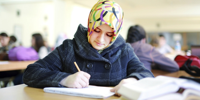 Inggris Luncurkan Kelas Bahasa Gratis Bagi Perempuan Muslim
