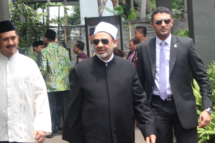 Kunjungi Indonesia, Grand Syaikh Al-Azhar Dijaga Ketat Paspampres
