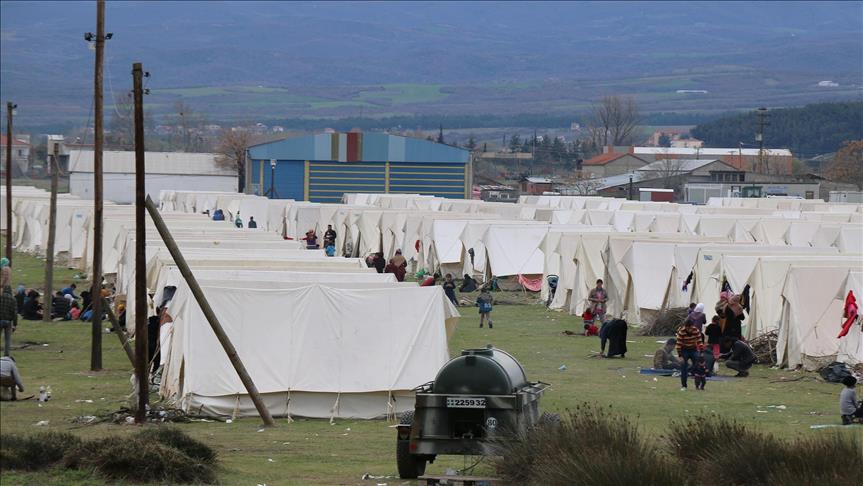 UNHCR Kesulitan Sediakan Layanan Bagi Pengungsi di Perbatasan Yunani-Macedonia