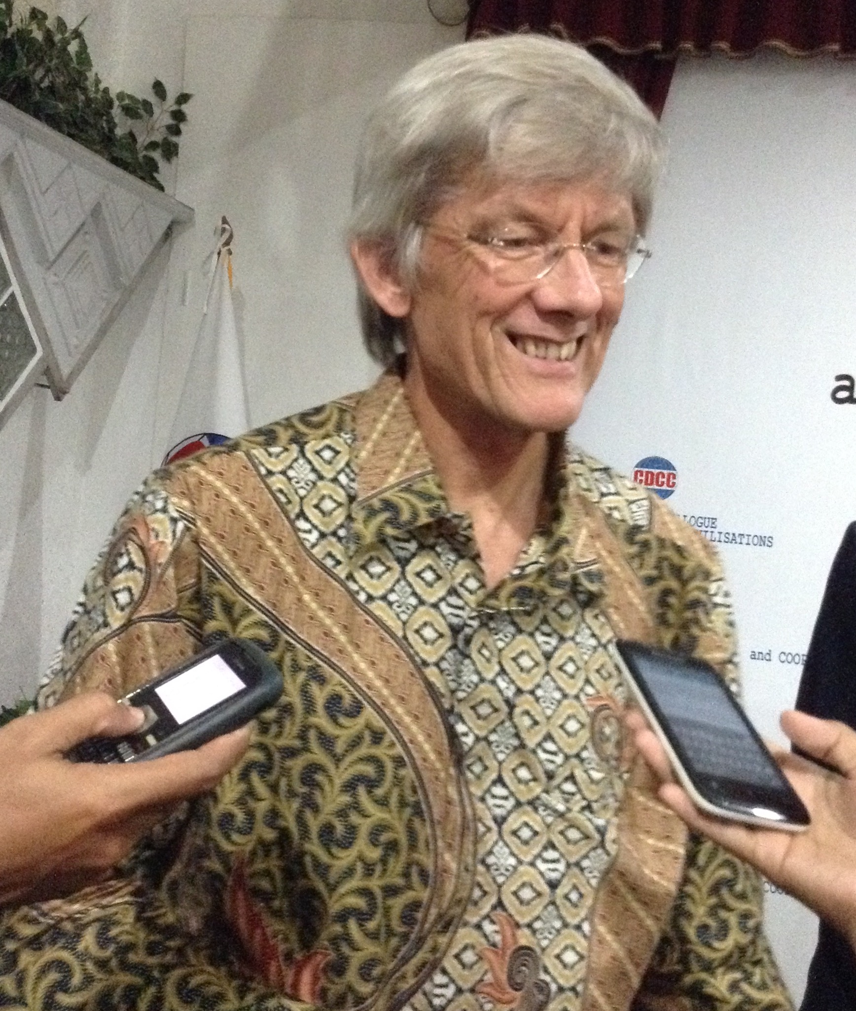 Prof. Gerry van Klinken Teliti “Konservatisme Dan Pengalaman Beragama Kelas Menengah Indonesia”