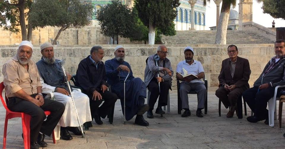 Israel Deportasi Empat Warga Al-Quds dari Al-Aqsha
