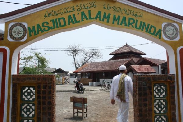 Akses Jalan Menuju Objek Wisata Syariah Masjid Al-Alam Marunda Memprihatinkan