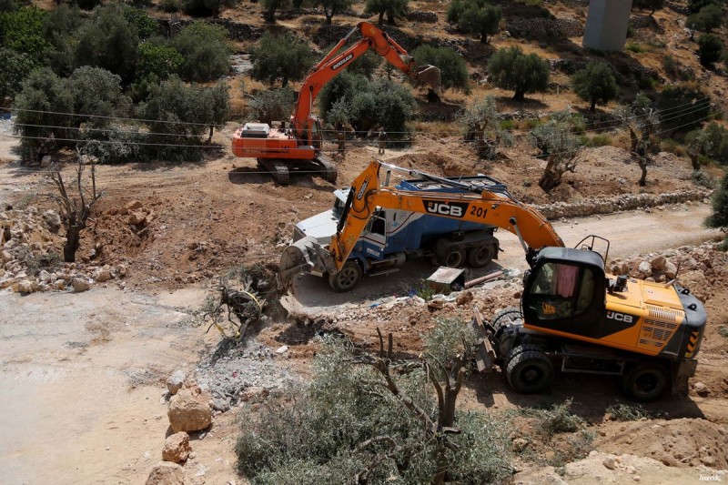 Israel Ratakan 50 Hektar Lahan Warga Di Kafer Qadum Untuk Buat Jalan
