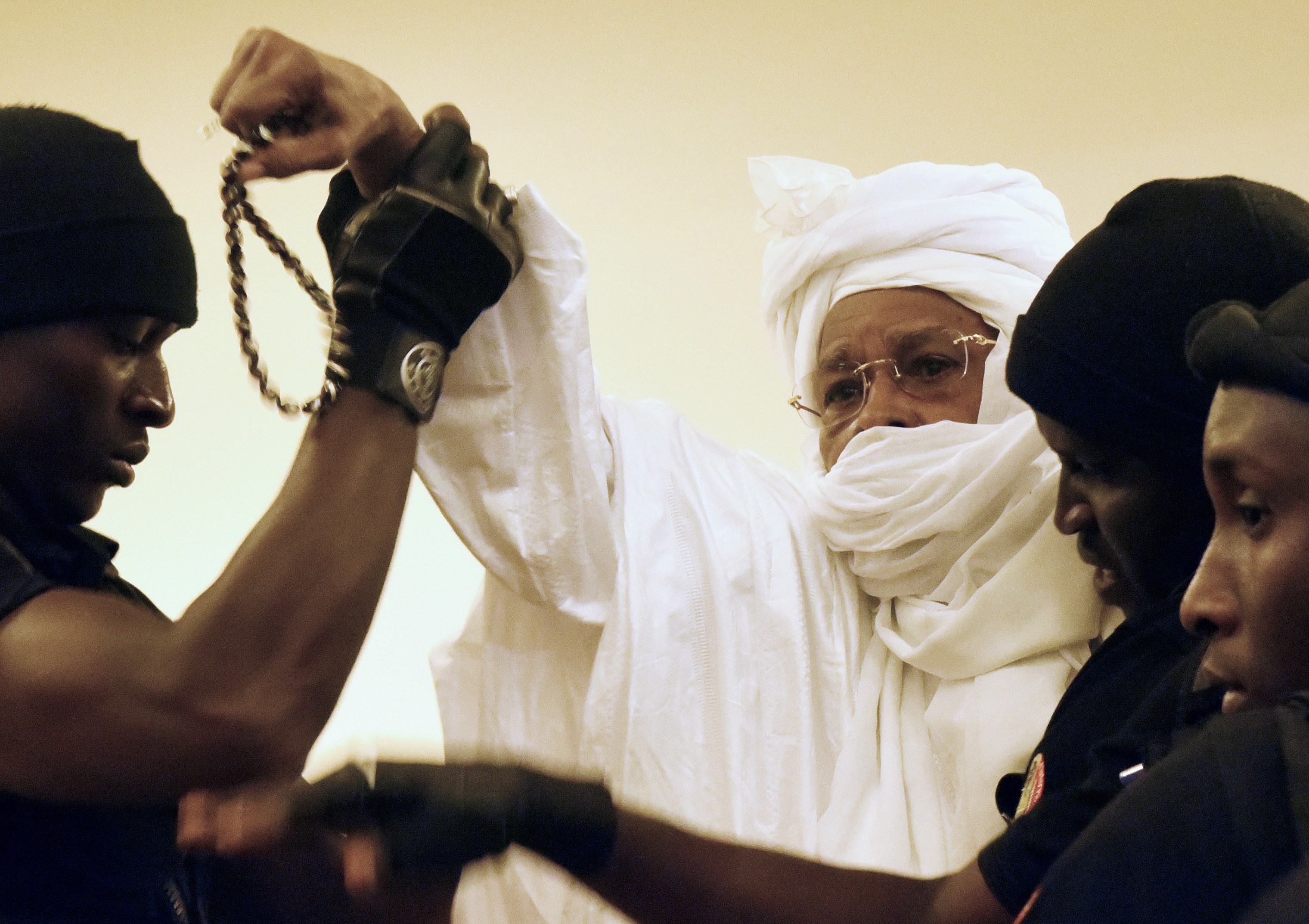 Mantan Presiden Chad Dihukum Seumur Hidup Karena Kejahatan Perang