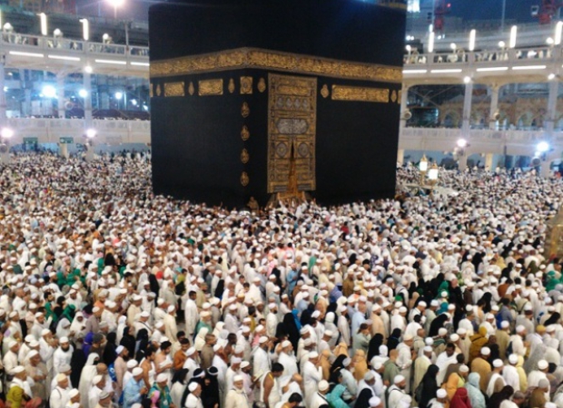 Arab Saudi Kenalkan Gelang Elektronik untuk Keselamatan Haji