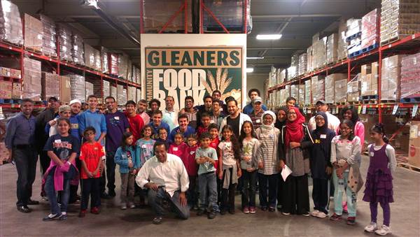 Muslim Michigan Distribusikan 50 Ton Makanan Perangi Kelaparan
