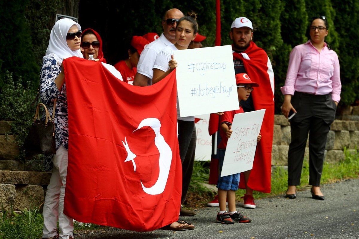 Turki Tutup Semua Perusahaan Gulen