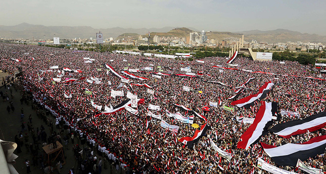 Ratusan Ribu Warga Yaman Demo Kecam Serangan Koalisi Saudi
