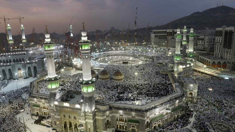 1,5 Juta Muslimin Tunaikan Haji Tahun Ini