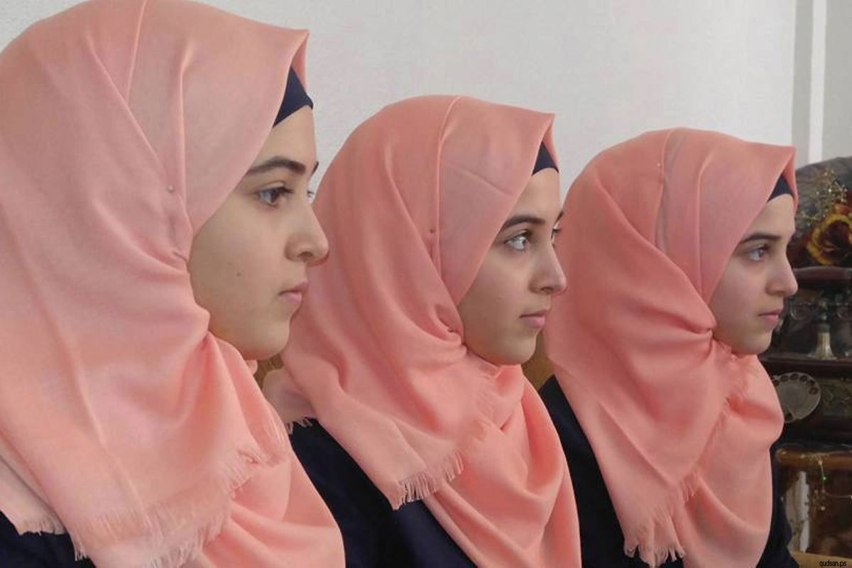 Mahasiswi Kembar Tiga Palestina Kuliah di Universitas Birzeit