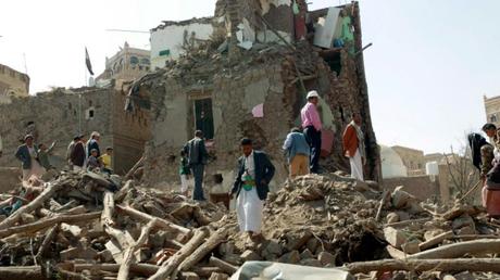 Amnesty : Bom Buatan AS Digunakan Serang Rumah Sakit di Yaman