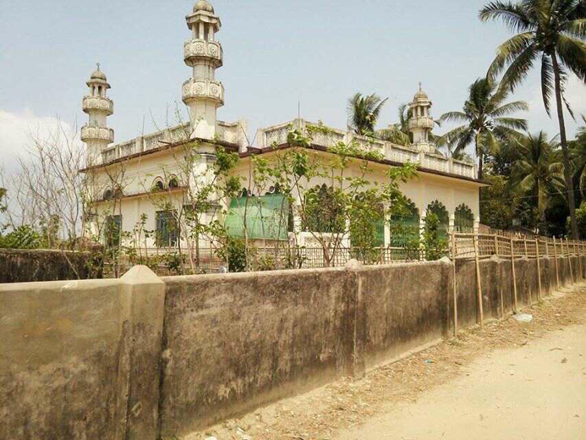 Puluhan Masjid dan Madrasah di Arakan Terancam Dibongkar
