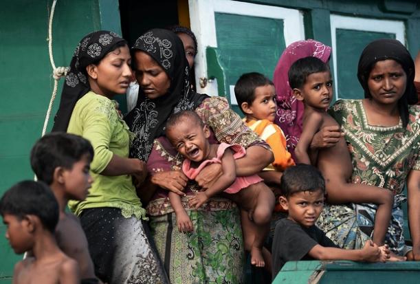 Laporan Media Myanmar Kontras dengan Kesaksian Warga Rohingya