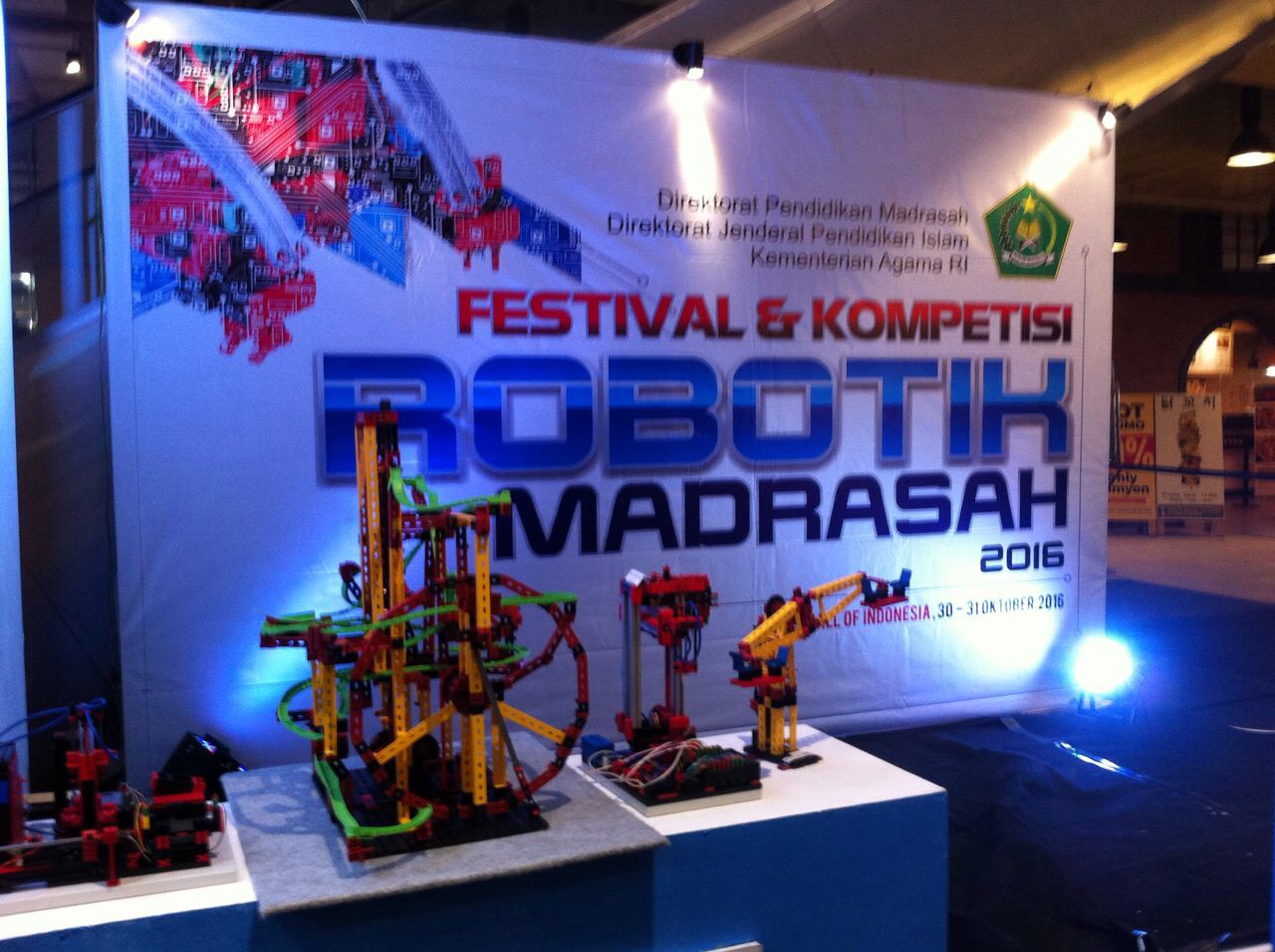 Festival dan Kompetisi Robotik Madrasah 2016 Resmi Dibuka