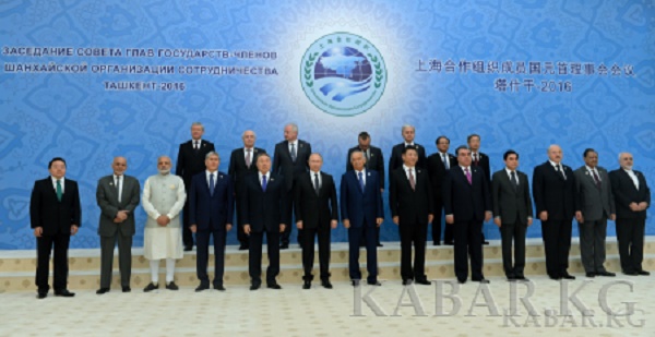 Deklarasi Tashkent OKI: Desak Negosiasi Damai dan Kritik Intervensi Militer