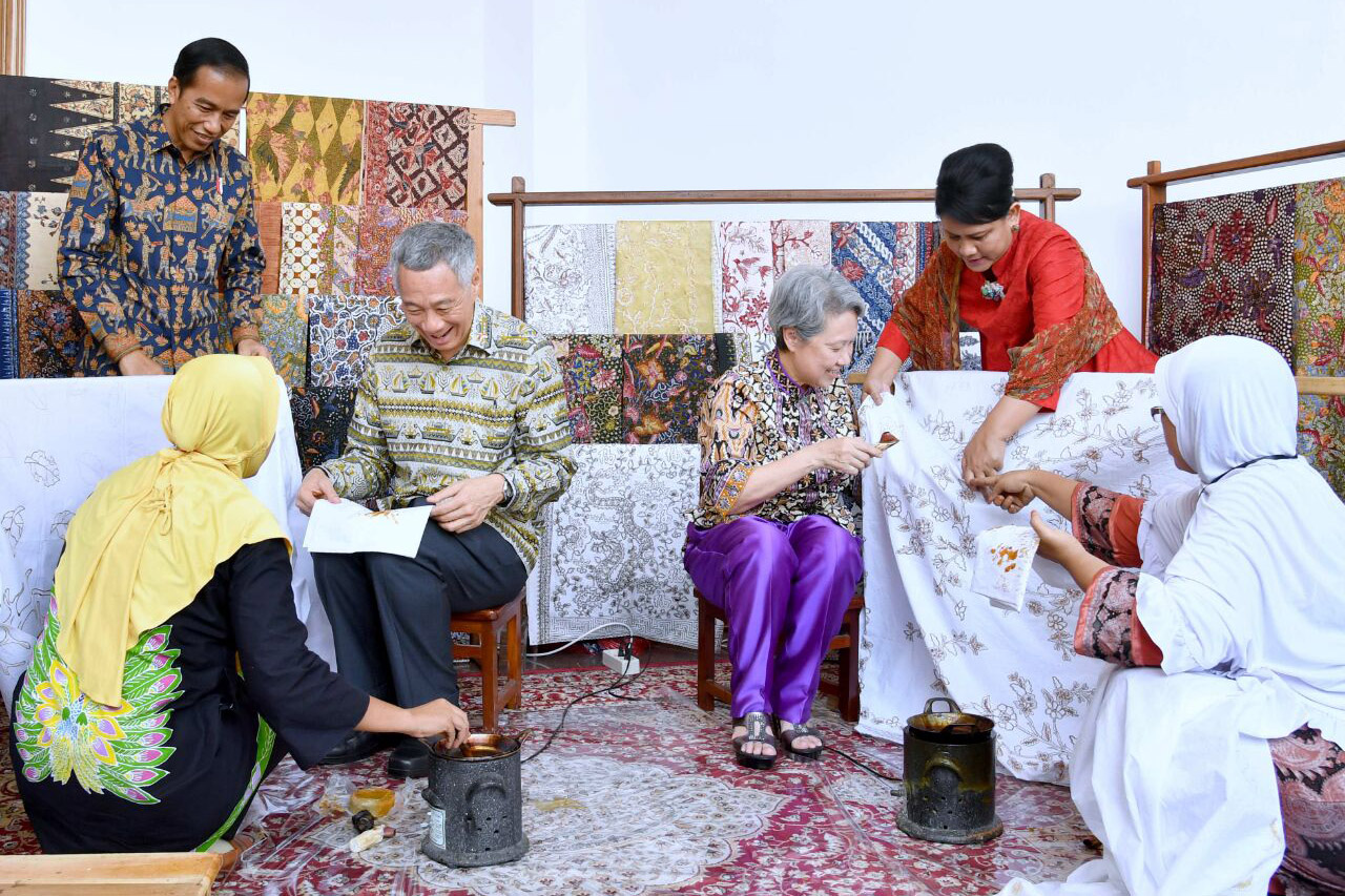 Diplomasi Batik, Akrabkan Hubungan Indonesia dan Singapura