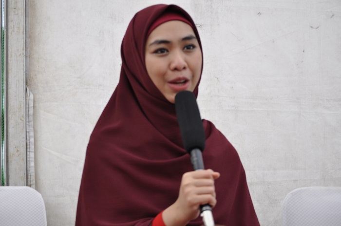 Oki Setiana Dewi : Pemuda Bisa Dakwah Lewat Sosmed
