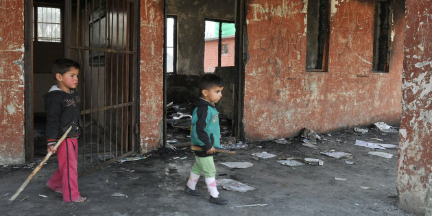 Siapa yang Membakar Sekolah-sekolah Kashmir?