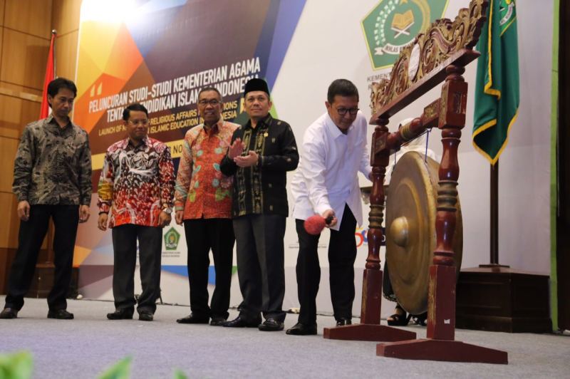 Menag Resmikan Peluncuran Studi-Studi Kemenag Tentang Pendidikan Islam di Indonesia