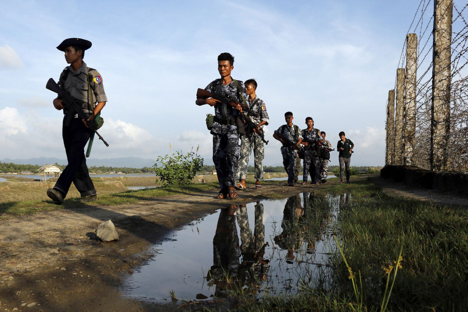 Terjadi Aksi Teror, KBRI Yangon Himbau WNI Tetap Tenang