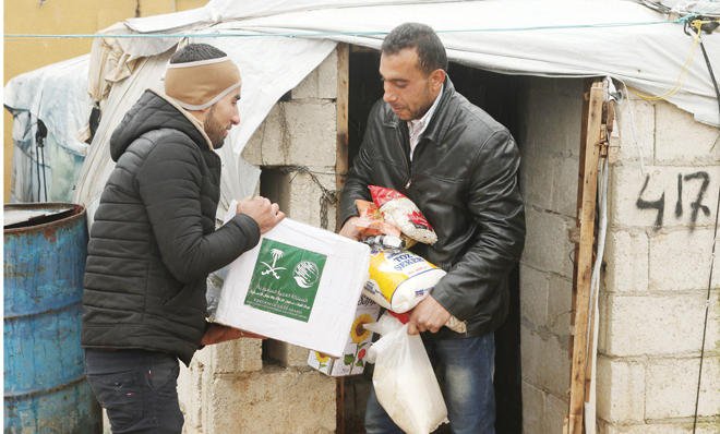 Raja Salman Distribusikan Keranjang Makanan untuk Suriah