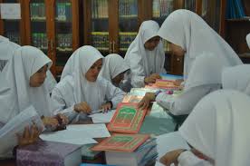 Kemenag: Madrasah Boleh Tarik Dana Dari Masyarakat
