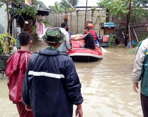 Banjir di Bekasi Dua Orang Meninggal