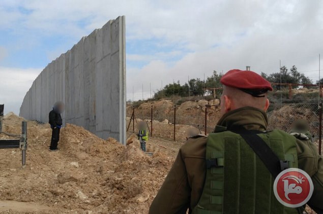 Israel Lanjutkan Pembangunan Tembok Beton Pemisah