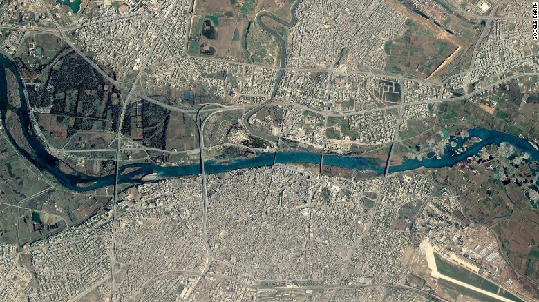 Pasukan Irak Capai Jembatan Kunci untuk Kalahkan ISIS di Mosul