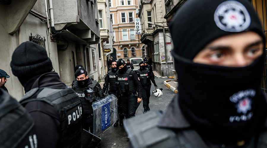 Polisi Turki Tangkap Lebih 400 Terduga Anggota ISIS