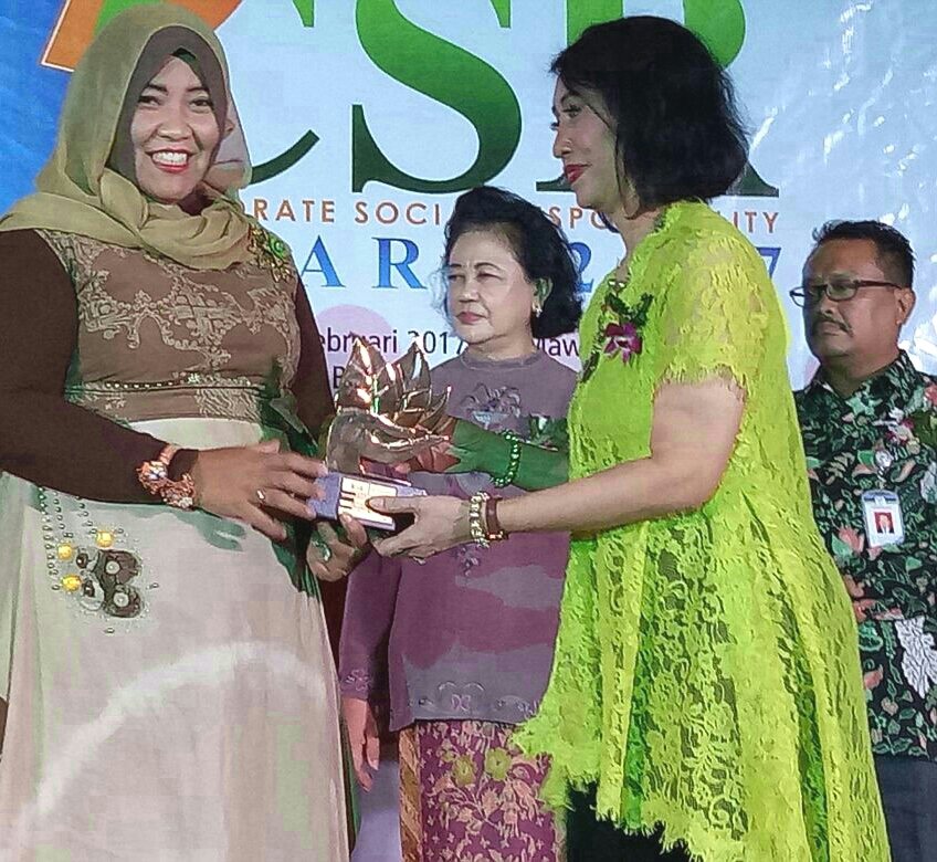 Bank Syariah Bukopin Terima Indonesia CSR Award