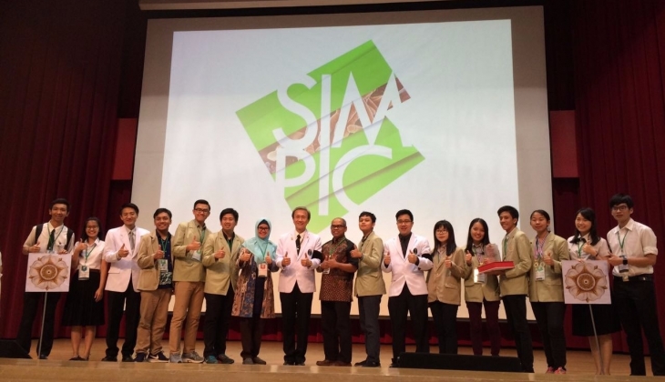 Tim FK UGM Juara 2 Kompetisi Mikrobiologi Internasional di Thailand