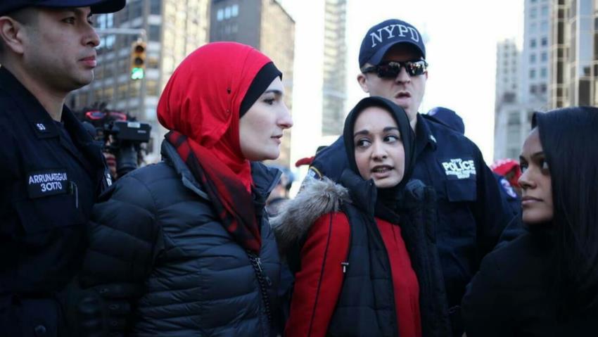 Aktivis Palestina-Amerika Linda Sarsour Ditangkap dalam Protes Hari Perempuan