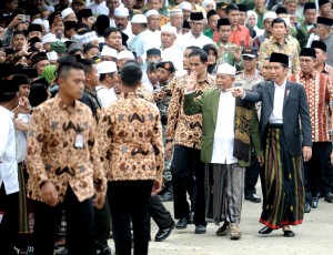 Jokowi: Kesungguhan Beribadah Dapat Mencapai Kesalehan Individu dan Sosial