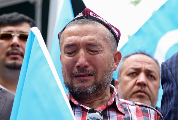 AS Loloskan RUU HAM Uyghur