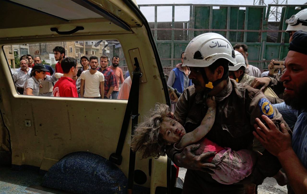 Serangan Udara di Hama Tewaskan Delapan Relawan White Helmets