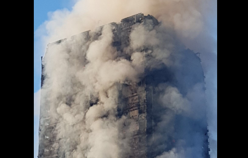 Korban Tewas Sementara Kebakaran Menara London 17 Orang